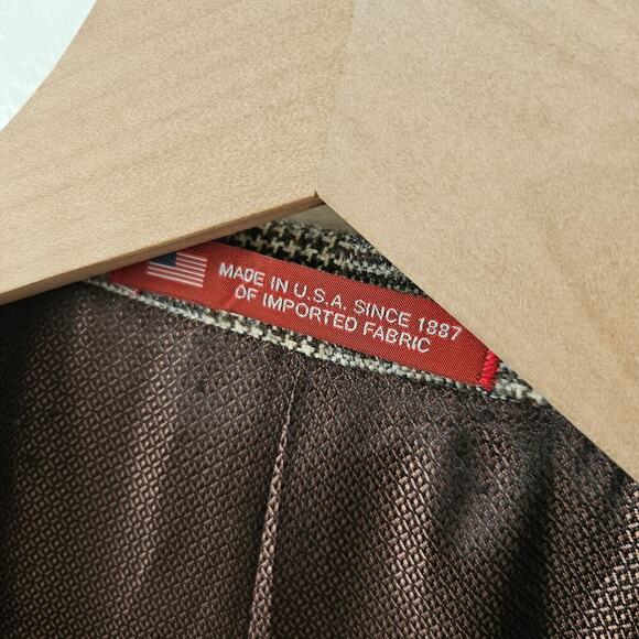 Hart Schaffner Marx Gray Plaid Blazer - Picture 13 of 14